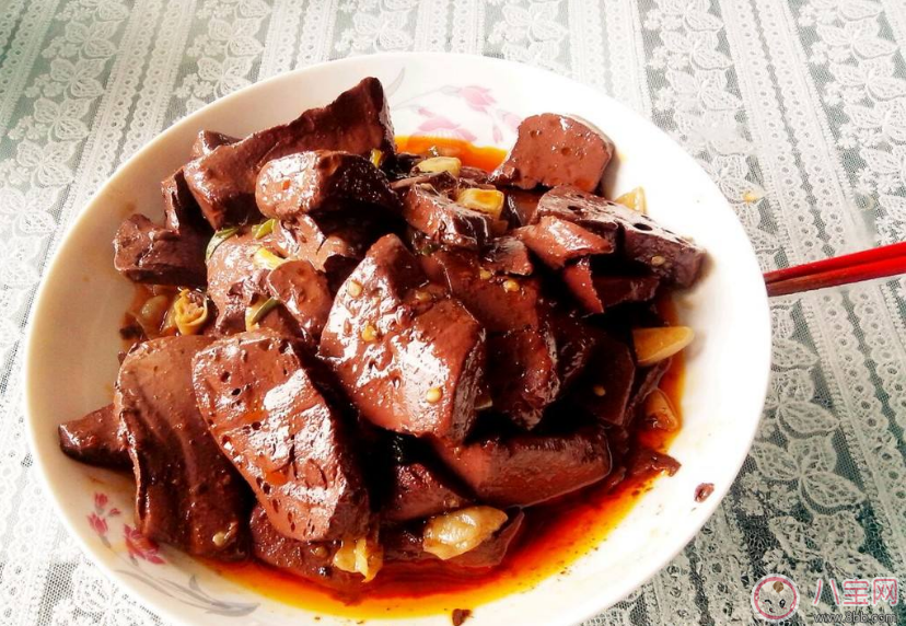 缺鐵來塊豬血 準(zhǔn)媽媽怎么吃豬血好