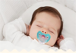 寶寶出牙專屬奶嘴 悠樂寶安撫奶嘴試用測評