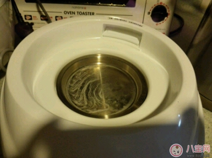 小白熊奶瓶消毒器怎么樣 小白熊嬰兒奶瓶消毒器好用嗎。