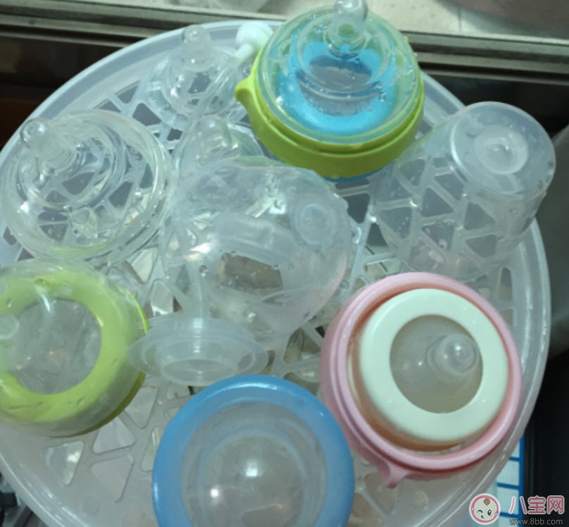 小白熊奶瓶消毒器怎么樣 小白熊嬰兒奶瓶消毒器好用嗎。