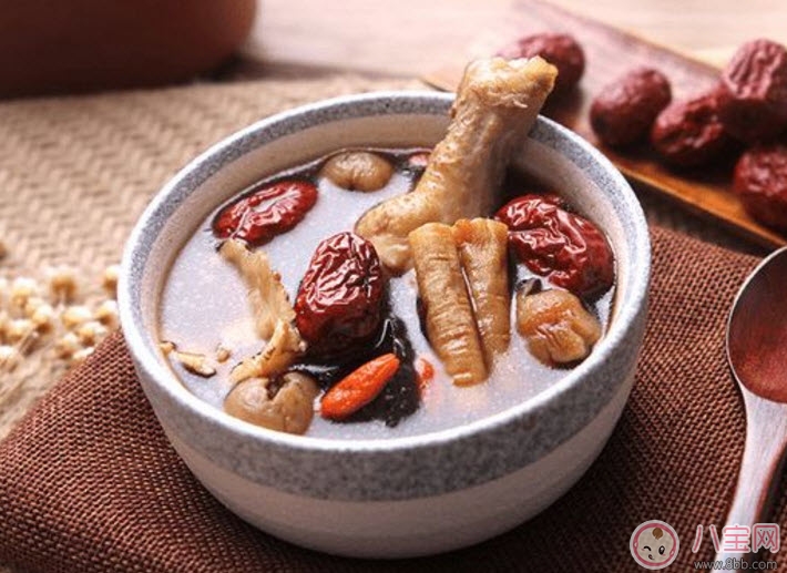 孕婦可以喝黨參湯嗎 孕婦可以吃黨參補(bǔ)氣血嗎 孕婦可以喝黨參湯嗎 孕婦可以吃黨參補(bǔ)氣血嗎