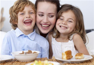 這樣的愛心早餐 還怕娃不愛吃？