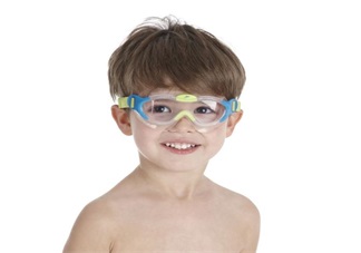 注意！孩子游泳要帶泳鏡的 孩子泳鏡挑選