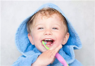 孩子可以用電動(dòng)牙刷嗎 寶寶選擇電動(dòng)牙刷的標(biāo)準(zhǔn)是什么