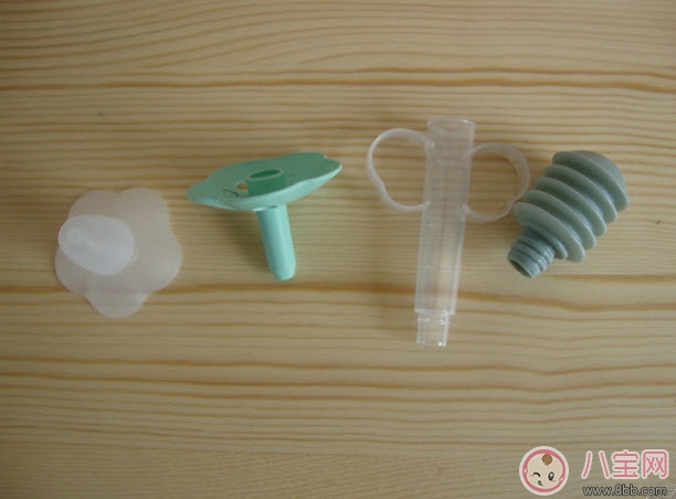 嬰兒喂藥器什么牌子好 小白熊新生兒喂藥器有用嗎