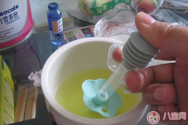 嬰兒喂藥器什么牌子好 小白熊新生兒喂藥器有用嗎
