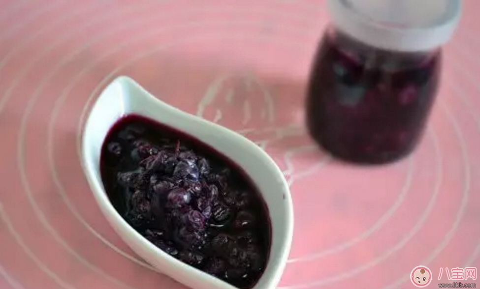 藍莓輔食營養(yǎng)高 如何給寶寶吃