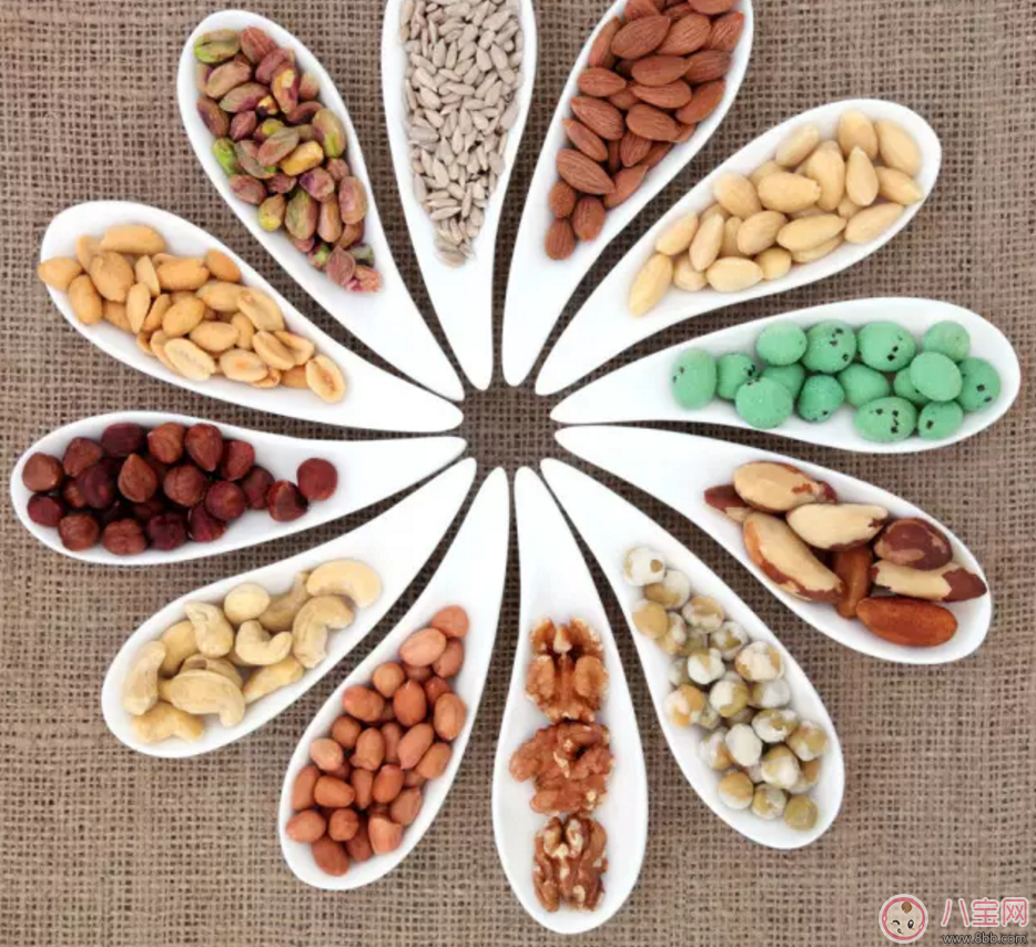 如何選擇寶寶零食 讓寶寶吃的更營養(yǎng)健康