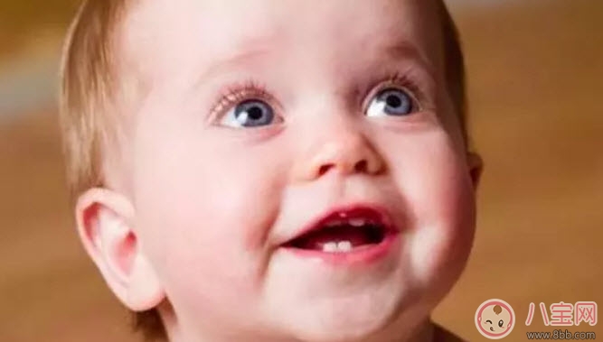 寶寶長(zhǎng)牙期間吃什么好 寶寶長(zhǎng)牙吃什么輔食食譜 寶寶長(zhǎng)牙期間吃什么好 寶寶長(zhǎng)牙吃什么輔食食譜