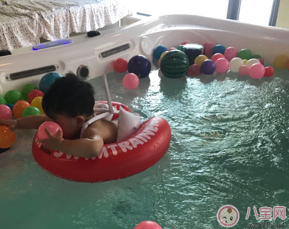 寶寶游泳圈哪種好 寶寶游泳圈什么牌子好(游泳圈測評)