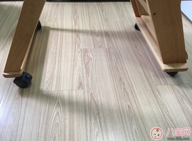 兒童餐椅什么樣的好 實(shí)木兒童餐椅測(cè)評(píng)