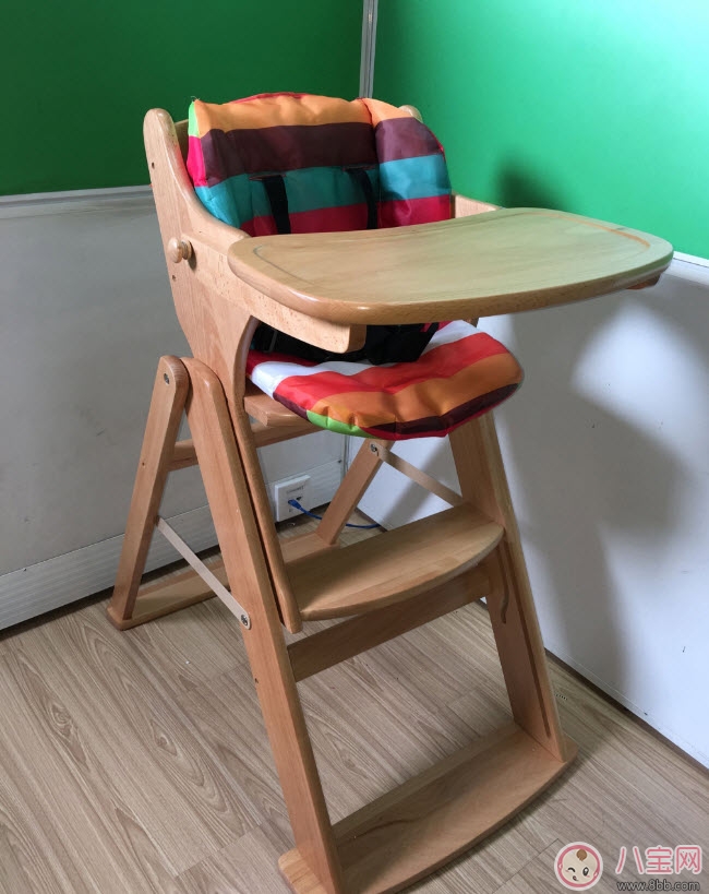 兒童餐椅什么樣的好 實(shí)木兒童餐椅測(cè)評(píng)