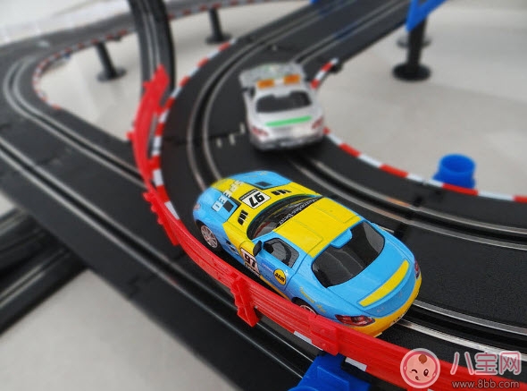 小男孩玩具車哪個(gè)牌子好 agm音速風(fēng)暴兒童路軌賽車玩具測(cè)評(píng)