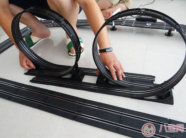 小男孩玩具車哪個(gè)牌子好 agm音速風(fēng)暴兒童路軌賽車玩具測(cè)評(píng)