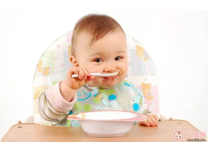 輔食每天什么時(shí)候吃 寶寶輔食如何安排