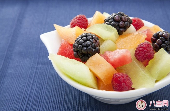 2017夏天寶寶吃西瓜好還是喝西瓜汁好 寶寶多大可以吃西瓜