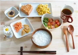 寶寶必須每天吃早餐嗎 好吃的營(yíng)養(yǎng)早餐輔食