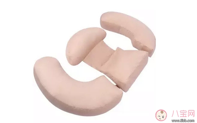 孕婦枕頭有哪些好處 什么形狀的孕婦枕實用(如何挑選孕婦枕)