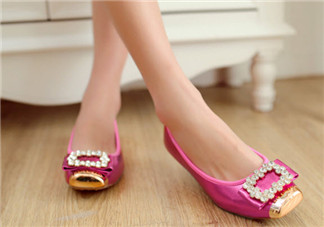 孕婦夏天穿什么鞋子好 孕婦鞋哪個(gè)牌子好