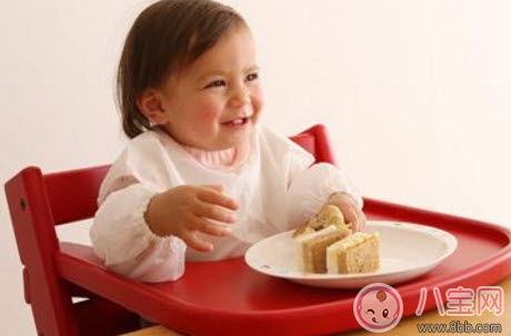 輔食工具哪些是必備的 寶寶好用實(shí)用的輔食工具有哪些 輔食工具哪些是必備的 寶寶好用實(shí)用的輔食工具有哪些