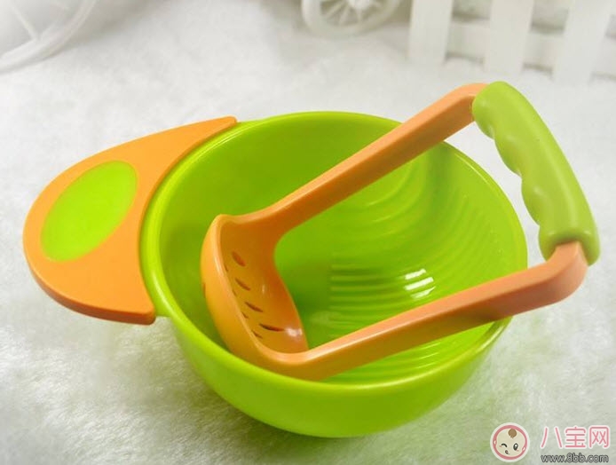 輔食工具哪些是必備的 寶寶好用實(shí)用的輔食工具有哪些 輔食工具哪些是必備的 寶寶好用實(shí)用的輔食工具有哪些