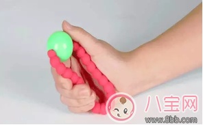 章子怡寶寶同款力推的chewbeads牙膠搖鈴 時(shí)尚又安全