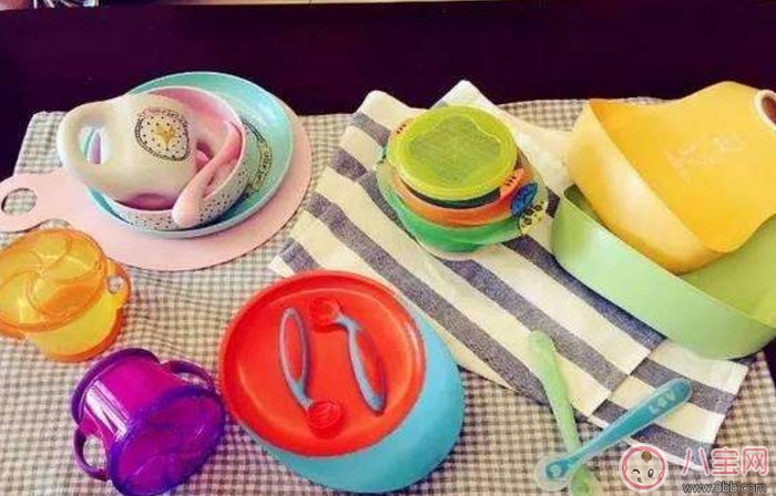 為什么要選專門的兒童餐具，給寶寶挑選餐具時(shí)要注意什么