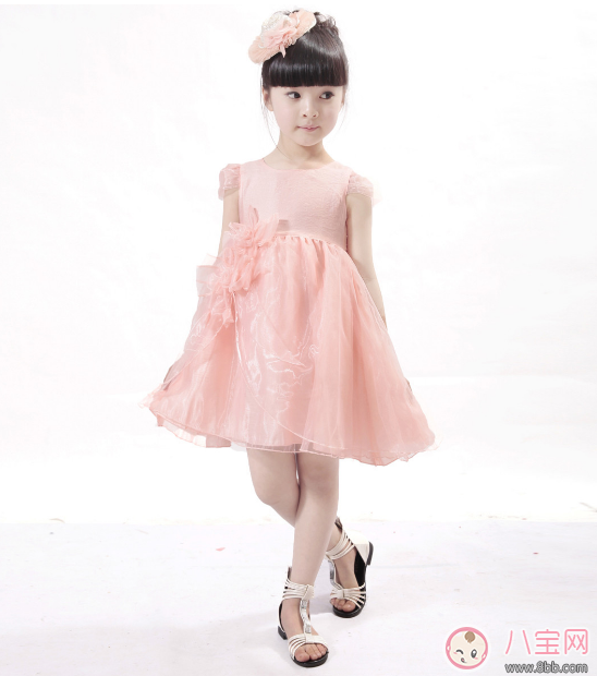 寶寶服裝怎么買(mǎi) 挑選適合孩子的衣服才是王道