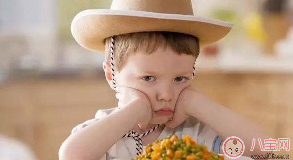 寶寶拒絕輔食也不吃奶 如何對(duì)孩子胃口