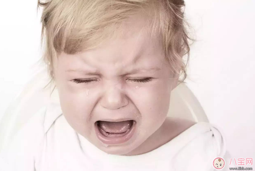 原來寶寶5個(gè)月大吃輔食有這樣的效果