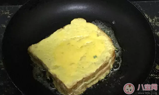 寶寶輔食酸奶餅 酸奶青菜營養(yǎng)豐富