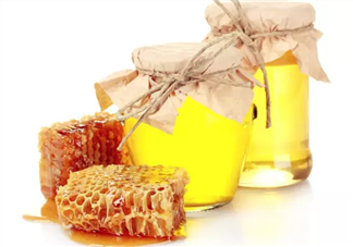 注意！這些食物千萬不能給寶寶吃