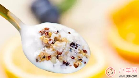 挑食寶寶的輔食首選 藜麥水果酸奶的做法