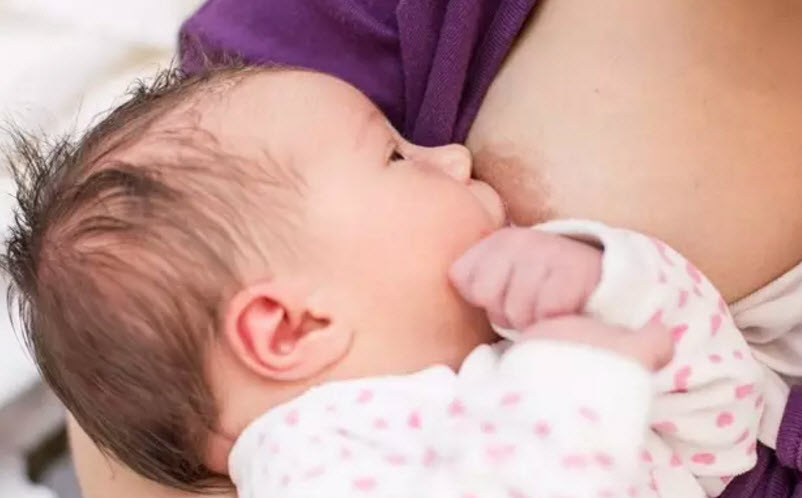 如何區(qū)別區(qū)別母乳性腹瀉 寶寶母乳性腹瀉媽媽不能吃什么 如何區(qū)別區(qū)別母乳性腹瀉 寶寶母乳性腹瀉媽媽不能吃什么