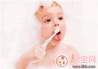 母乳寶寶的牙齒保健 如何護(hù)理寶寶牙齒 母乳寶寶的牙齒保健 如何護(hù)理寶寶牙齒