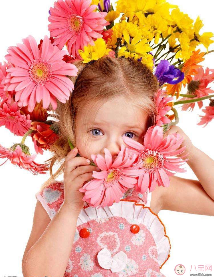 寶寶頭發(fā)常見(jiàn)問(wèn)題  如何護(hù)理寶寶頭發(fā)