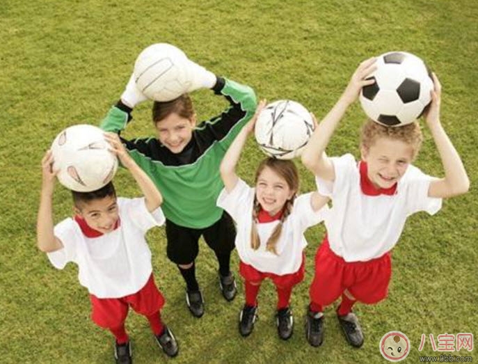 孩子個(gè)子矮長(zhǎng)不高是什么原因 寶寶身高和睡覺哪些壞習(xí)慣有關(guān)