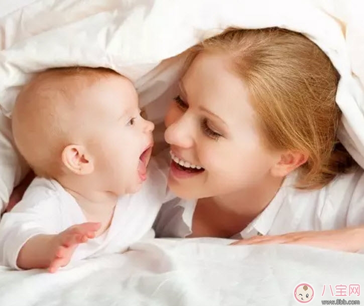 寶寶穿太多有什么壞處 寶寶穿太多反而生病是真的嗎