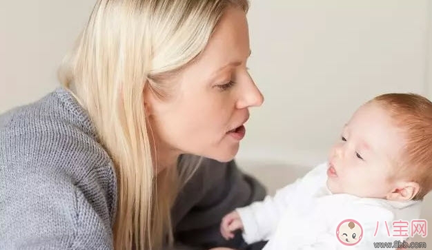 寶寶深夜總是醒怎么辦 寶寶深夜醒了怎么哄才能快速入睡 寶寶深夜總是醒怎么辦 寶寶深夜醒了怎么哄才能快速入睡