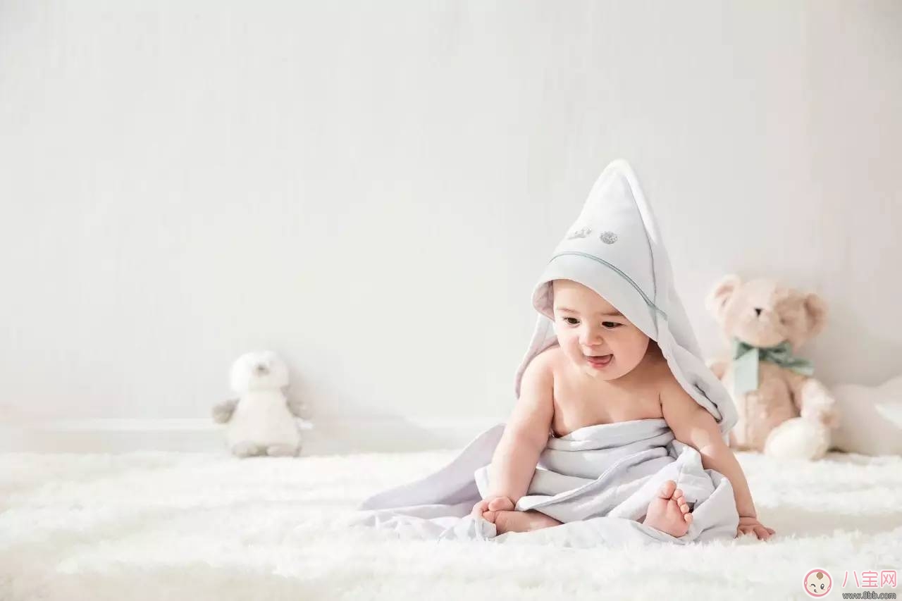 探望新生兒 送禮物應該如何選擇