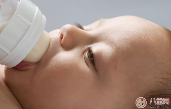 母乳和配方奶哪個好 混合喂養(yǎng)更靠譜