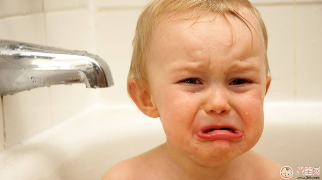 孩子怕鬼怕黑不敢睡覺(jué) 孩子怕的鬼究竟是什么