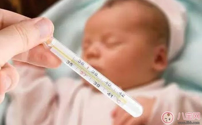 寶寶發(fā)燒怎么物理降溫 寶寶發(fā)燒的物理降溫法有哪些
