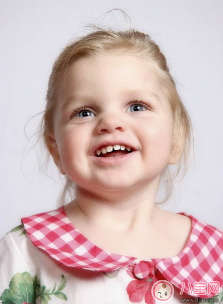 孩子長牙有順序 沒按規(guī)律來危害大