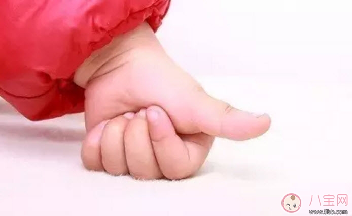 寶寶手上長肉刺是因為缺乏營養(yǎng)嗎 寶寶手指上長倒刺是什么原因