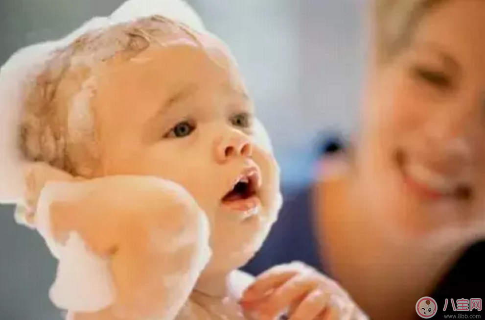 寶寶的頭發(fā)生長過程  寶寶頭發(fā)生長的秘密