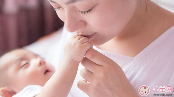 產(chǎn)后奶水多的方法 產(chǎn)后做到這5點母乳多到溢出來 產(chǎn)后奶水多的方法 產(chǎn)后做到這5點母乳多到溢出來