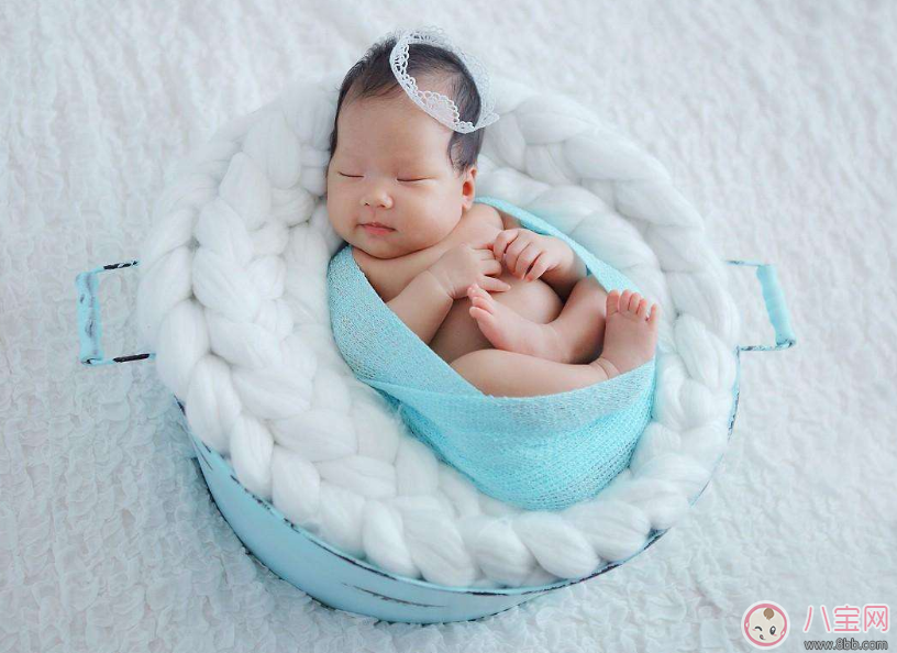 王櫟鑫二度當(dāng)爸湊齊好字 新生寶寶怎么呵護(hù)