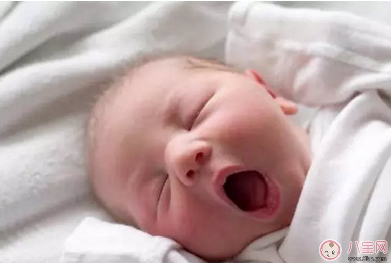 寶寶肺炎反反復(fù)復(fù)怎么辦 寶寶得了肺炎怎么治療 寶寶肺炎反反復(fù)復(fù)怎么辦 寶寶得了肺炎怎么治療