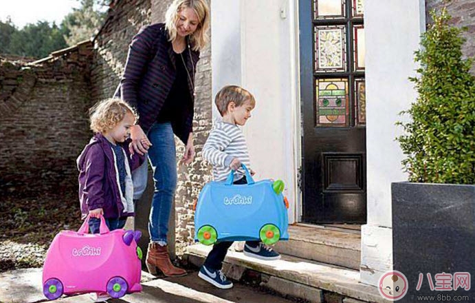 帶寶寶出門(mén)玩要準(zhǔn)備什么 帶寶寶出門(mén)旅游必備